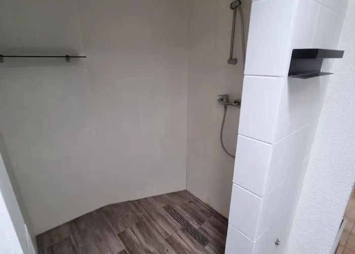 Apartman Ferienwohnung/monteurwohnung Altes Cafe Ahnatal